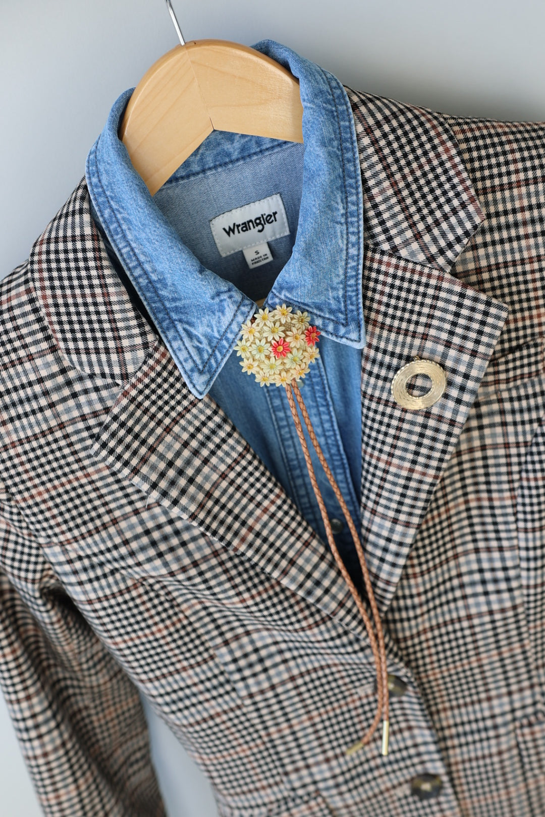 Daisy May Vintage Bolo Tie